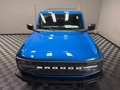 Used 2024 Ford Bronco Badlands AWD/4WD image 5
