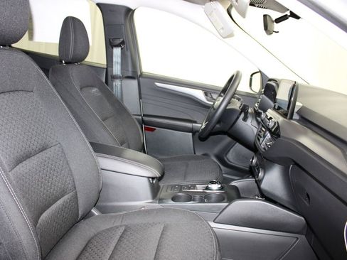 New 2026 Ford Escape Active FWD image 28