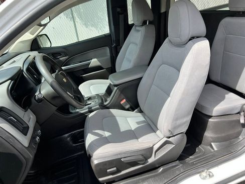 Used 2020 Chevrolet Colorado W/T w/ WT Convenience Package AWD/4WD image 15