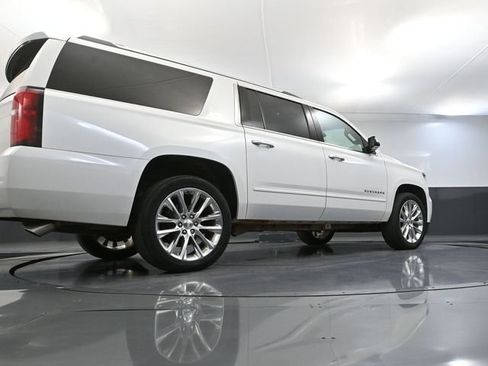 Used 2019 Chevrolet Suburban Premier w/ Premier Plus Edition AWD/4WD image 64