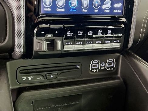 Used 2019 RAM 2500 Limited image 12