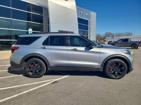 Certified 2024 Ford Explorer ST w/ Equipment Group 401A image 2