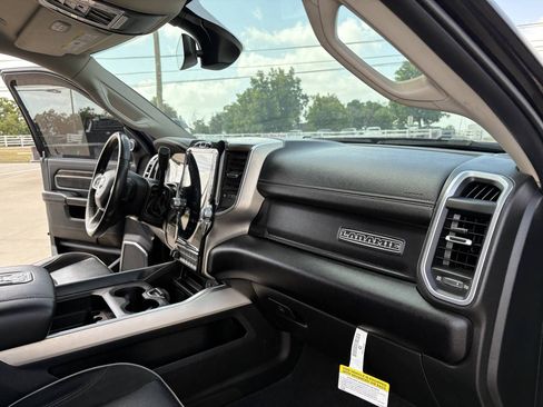 Used 2024 RAM 4500 Laramie AWD/4WD image 16