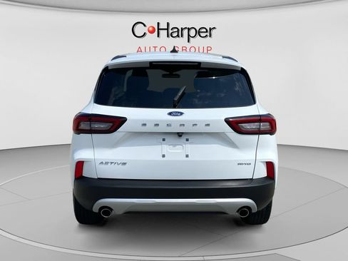 Used 2023 Ford Escape Active AWD/4WD image 4
