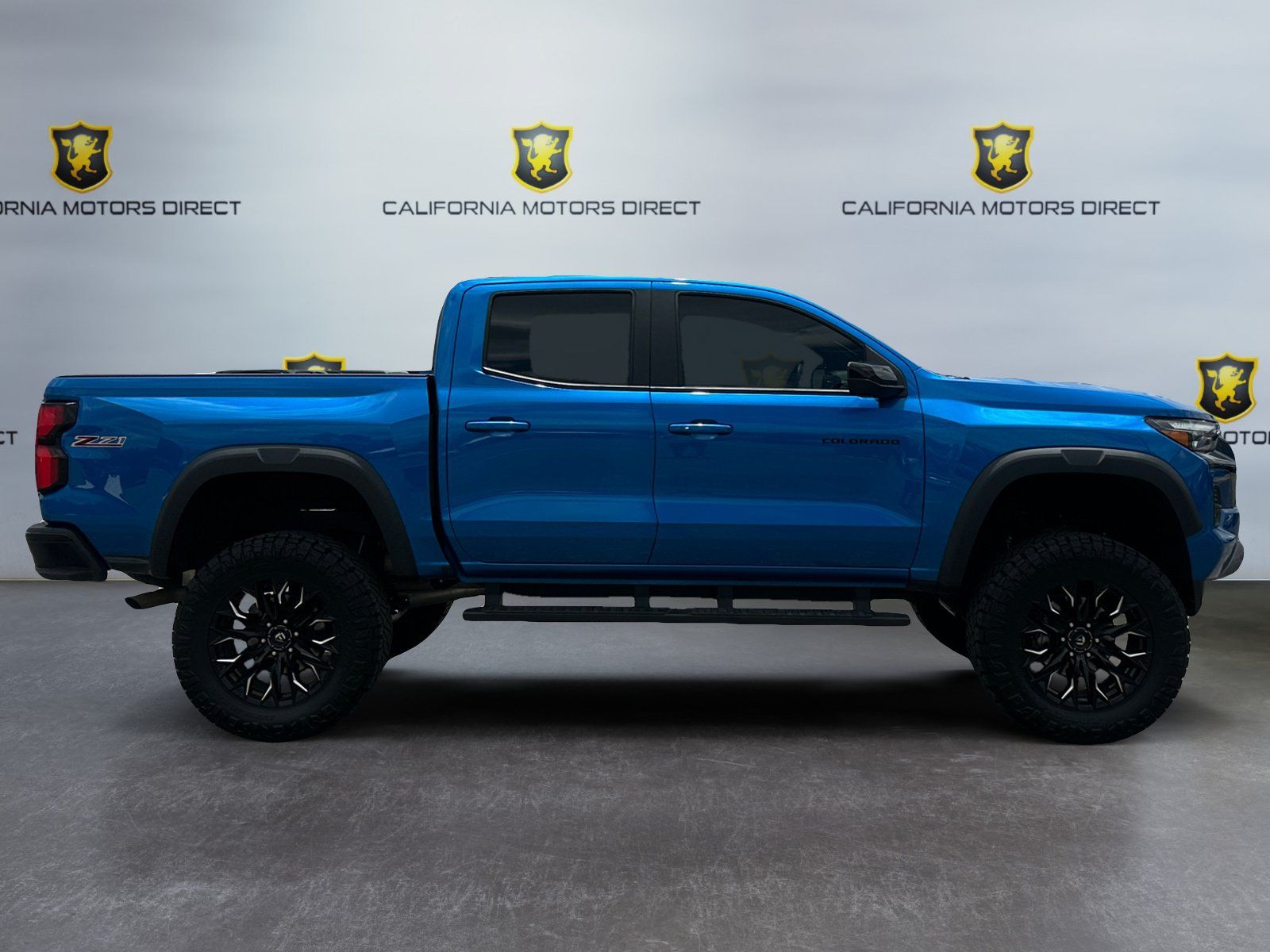 Used 2024 Chevrolet Colorado Z71 w/ Z71 Convenience Package 2 AWD/4WD image 6
