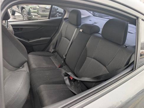Used 2019 Subaru Impreza 2.0i image 8