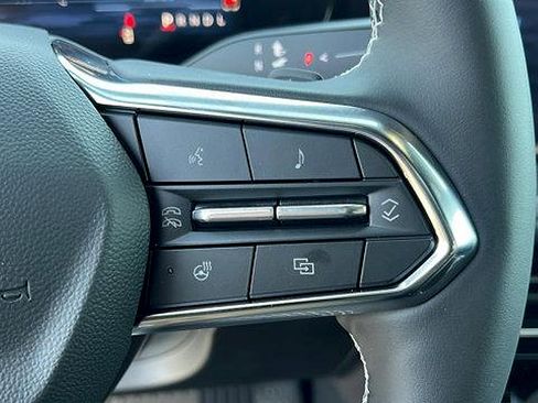 New 2026 Chevrolet Traverse LT w/ Midnight/Sport Edition image 25