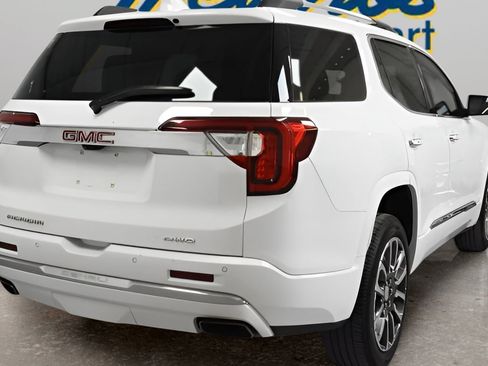 Used 2020 GMC Acadia Denali AWD/4WD image 3
