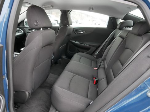 Used 2024 Chevrolet Malibu LT image 34