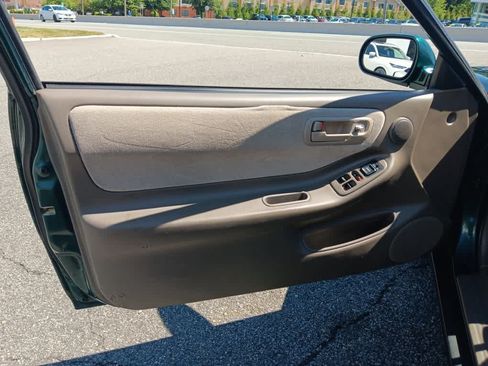 Used 2001 Acura Integra LS FWD image 22