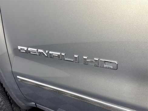 Used 2017 GMC Sierra 3500 Denali w/ Duramax Plus Package image 37