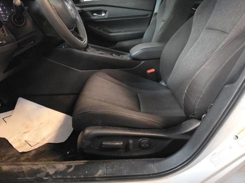 Used 2023 Honda Accord EX image 14