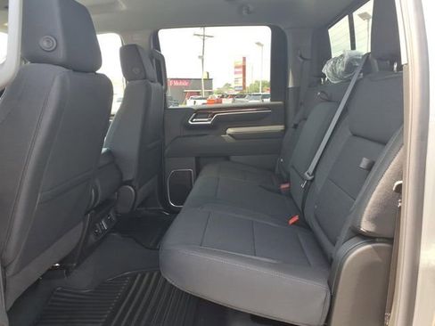 New 2026 GMC Sierra 3500 SLE w/ Preferred Package AWD/4WD image 10