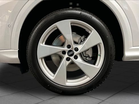 New 2026 Audi Q5 Premium Plus AWD/4WD image 11