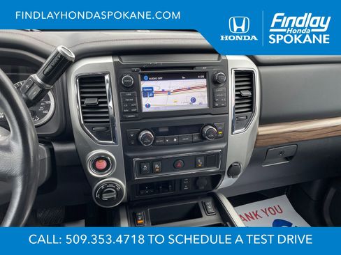 Used 2018 Nissan Titan SL w/ Chrome Package image 14