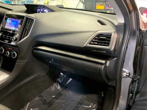 Used 2023 Subaru Crosstrek 2.0i image 18