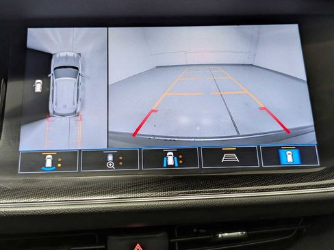 Used 2021 Buick Envision Essence w/ Technology Package I image 29