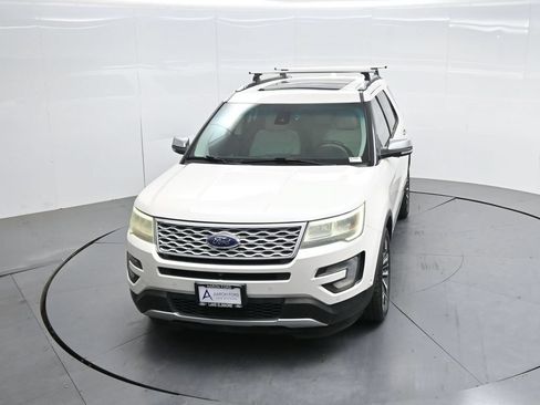 Used 2016 Ford Explorer Platinum AWD/4WD image 50
