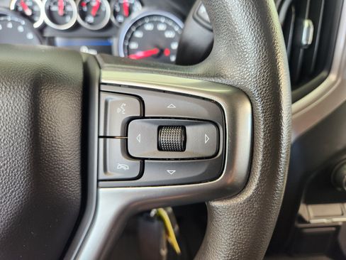 Used 2022 Chevrolet Silverado 1500 Custom w/ Safety Confidence Package RWD image 29