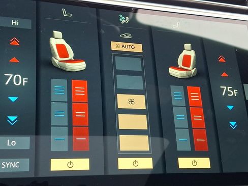 Used 2024 Land Rover Range Rover Sport SE image 25