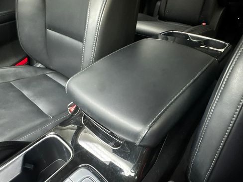 Used 2024 Kia Telluride S w/ S Sunroof Package FWD image 73