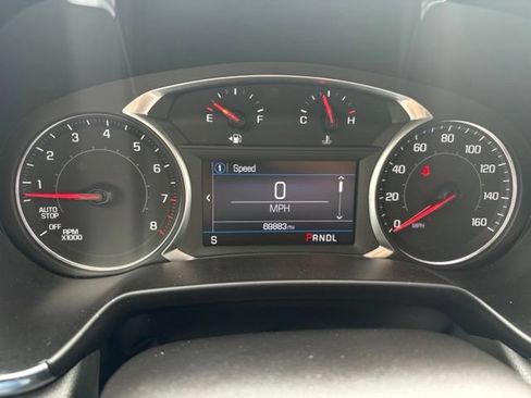 Used 2021 Chevrolet Blazer LT FWD image 19