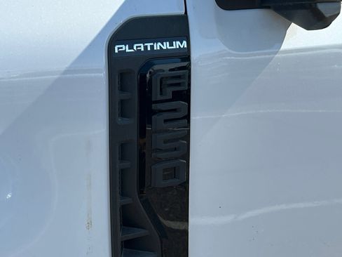 New 2026 Ford F250 Platinum AWD/4WD image 24