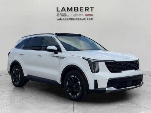 Used 2024 Kia Sorento S w/ Panoramic Sunroof Package FWD image 7