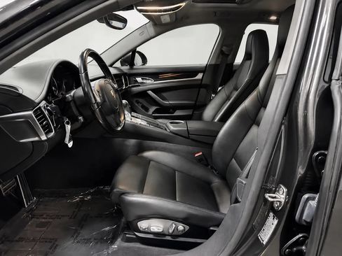 Used 2015 Porsche Panamera image 10