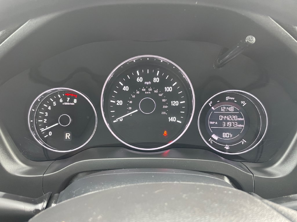 Used 2021 Honda HR-V LX image 29