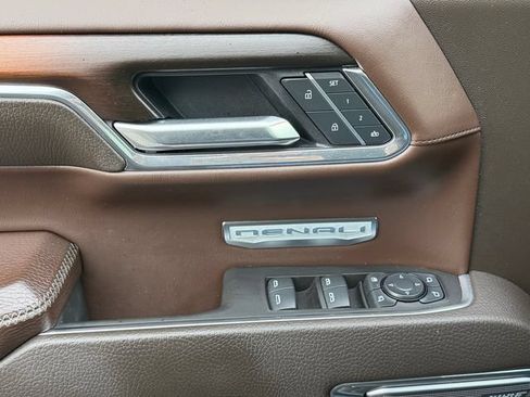 Certified 2025 GMC Sierra 1500 Denali AWD/4WD image 27
