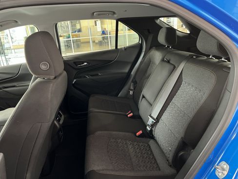 Used 2024 Chevrolet Equinox LT FWD image 15