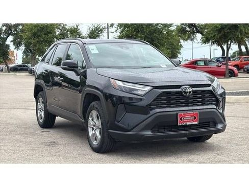 Certified 2024 Toyota RAV4 XLE FWD image 3