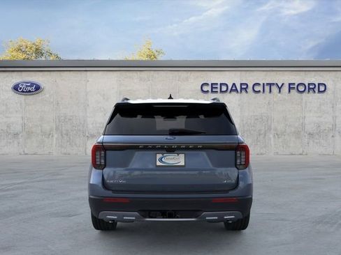 New 2026 Ford Explorer Active AWD/4WD image 5