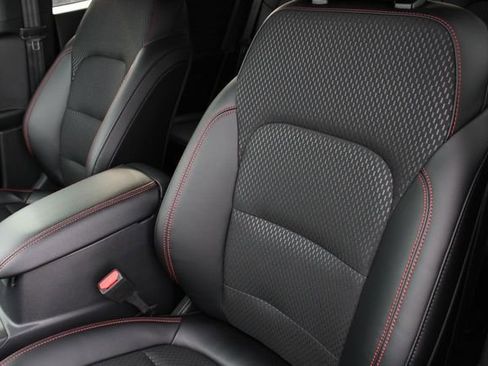 New 2026 Ford Escape ST-Line w/ Tech Pack #1 AWD/4WD image 3