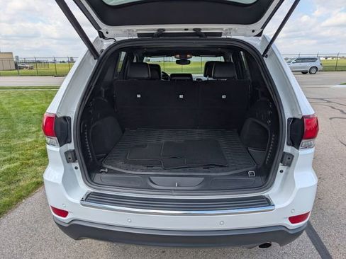 Used 2020 Jeep Grand Cherokee Limited AWD/4WD image 8