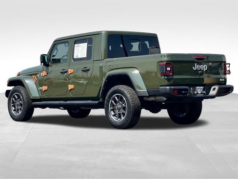 Used 2022 Jeep Gladiator Overland w/ LED Lighting Group AWD/4WD image 5