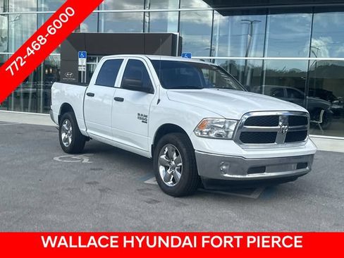 Used 2022 RAM 1500 Tradesman w/ Tradesman SXT Package AWD/4WD image 4