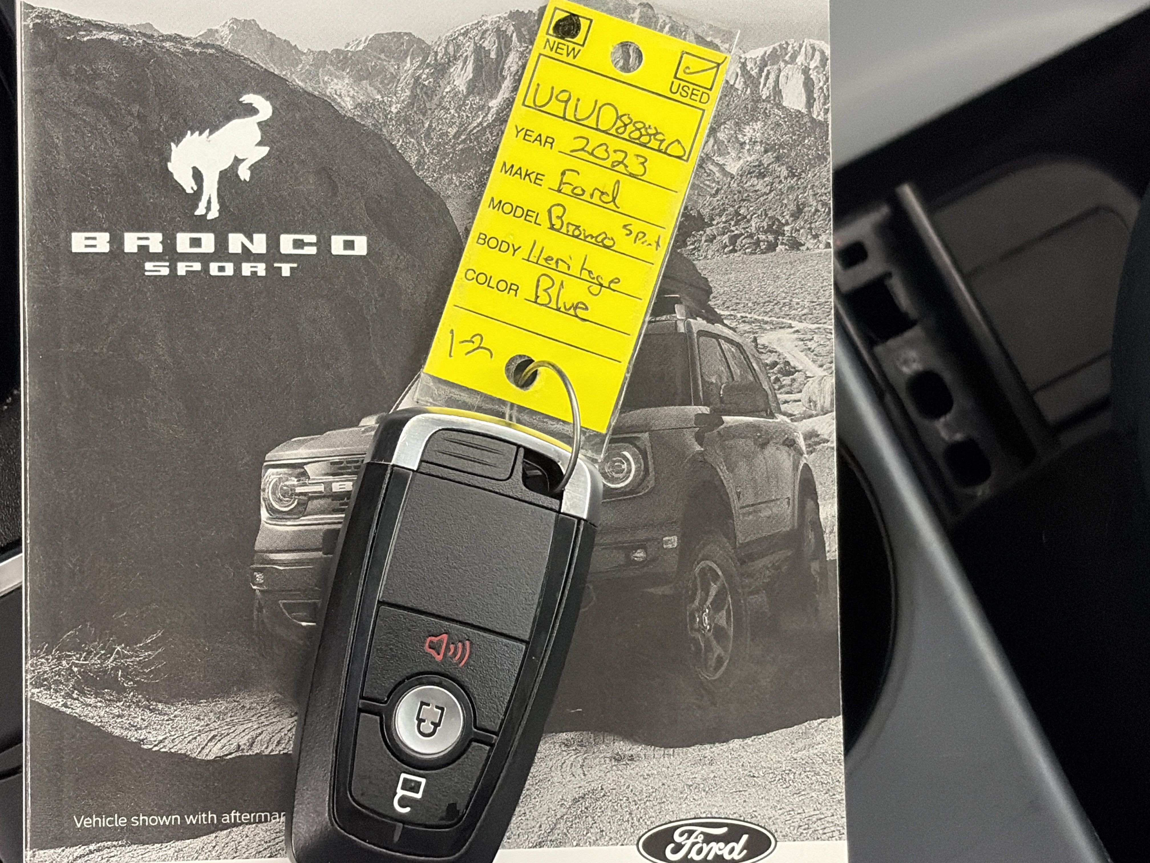 Used 2023 Ford Bronco Sport Heritage w/ Heritage Convenience Package AWD/4WD image 34