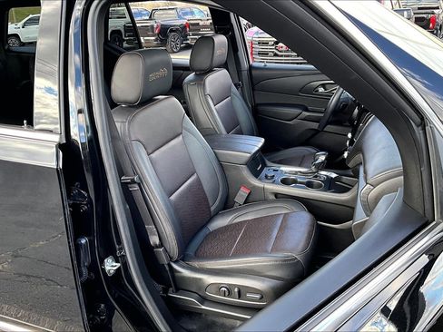 Used 2022 Chevrolet Traverse High Country w/ LPO, Floor Liner Package image 7