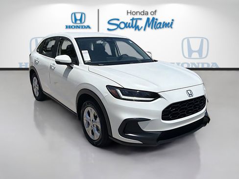 Used 2024 Honda HR-V LX image 7
