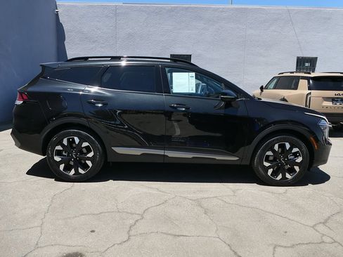 Used 2024 Kia Sportage X-Line AWD/4WD image 3