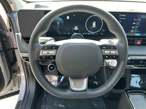 New 2025 Hyundai Ioniq 5 SE image 48