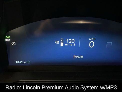 Used 2025 Lincoln Corsair Reserve w/ Towing Package image 5