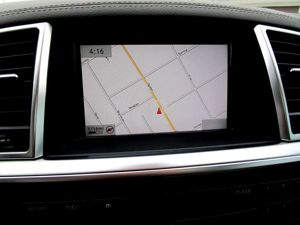 Used 2013 Mercedes-Benz GL 450 4MATIC image 4