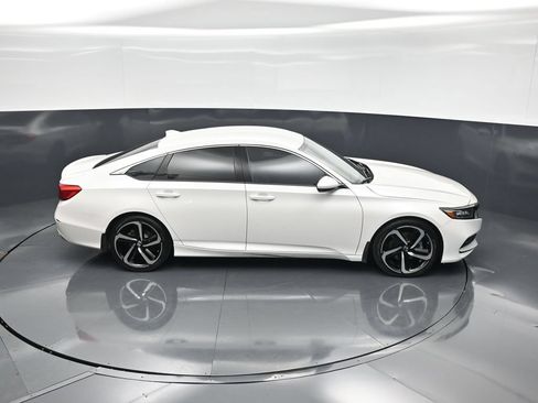 Used 2019 Honda Accord Sport image 38