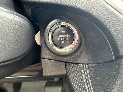 Used 2023 Subaru Forester Premium AWD/4WD image 18