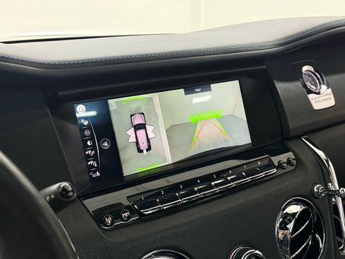 Used 2019 Rolls-Royce Cullinan image 23