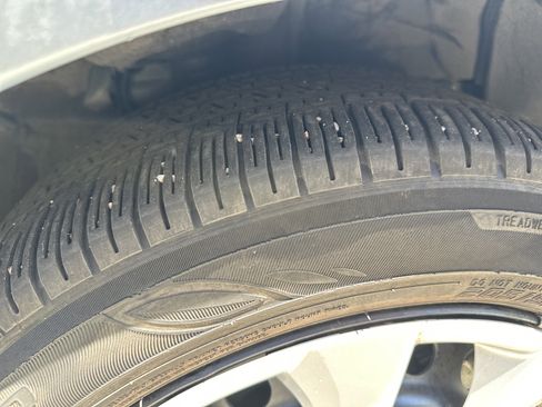 Used 2023 Toyota Corolla LE image 13