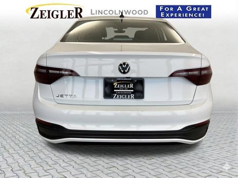 Used 2024 Volkswagen Jetta S FWD image 6